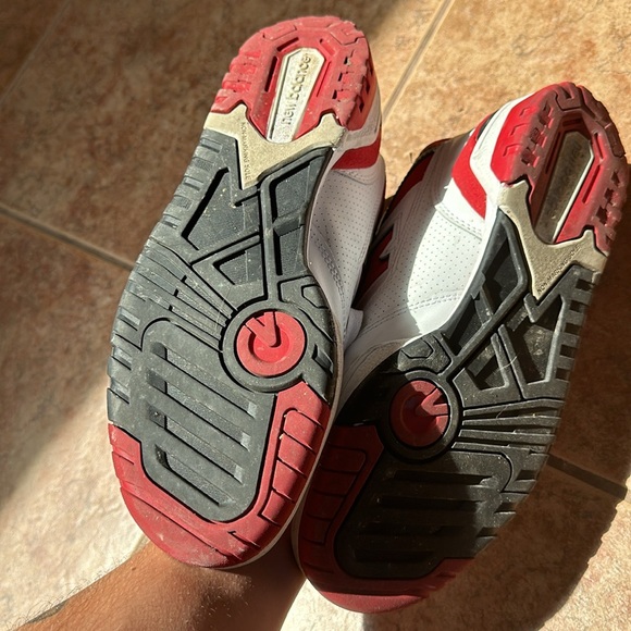 New balance 550’s barely worn-great condition sneakers - Picture 4 of 4